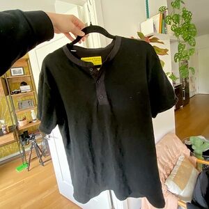 Men’s black short sleeve shirt | Descendant of Thieves